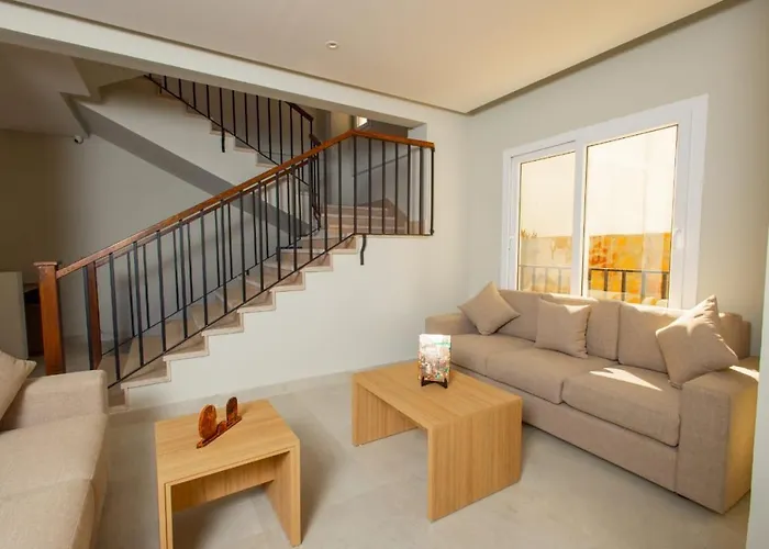 Family Nexus - Carefree Hurghada